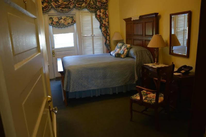 Page House Bed & Breakfast ダブリン エクステリア 写真